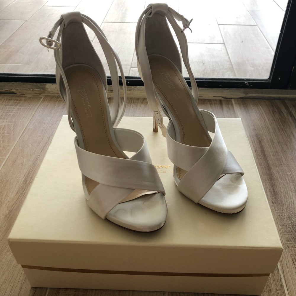 Satin White Heals